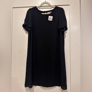Soprano Shift Dress Women's Size Medium,  Short Sleeve, Knee Length
